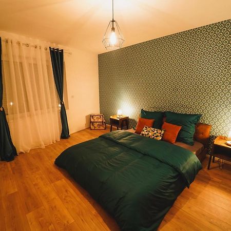Charleville-Mézières The Vintage Apartment Au Coeur De La Ville De Rimbaud מראה חיצוני תמונה